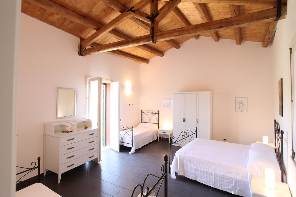Reusia Holiday Home Ragusa Quarto foto